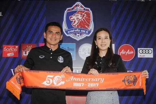 HLV Kiatisak nói gì về khả năng trở lại dẫn dắt tuyển Thái Lan?