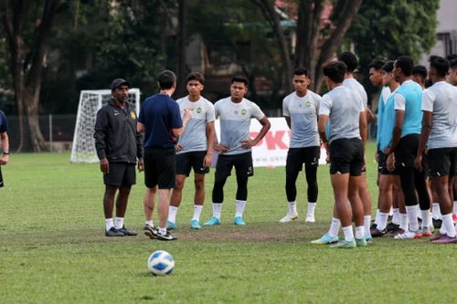 Báo Malaysia lo ngại khi đội nhà cùng bảng Việt Nam, Thái Lan