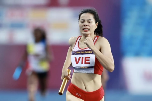 Việt Nam hồi hộp chờ 'vàng' từ 4 cô gái điền kinh