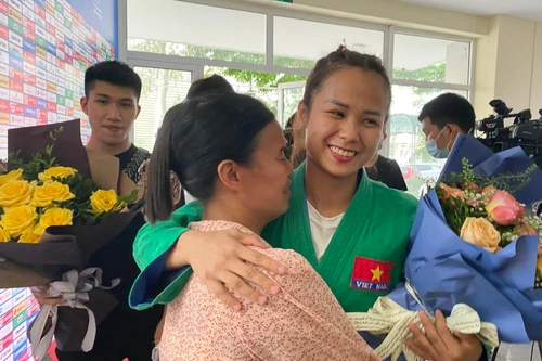 Hậu phương vững chắc của nhà vô địch SEA Games Tô Thị Trang