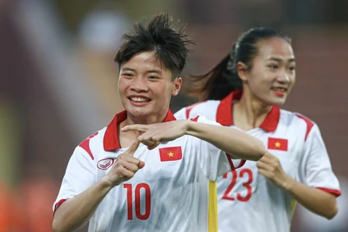 Vùi dập Singapore 11-0, nữ U20 Việt Nam nhận thưởng "nóng"