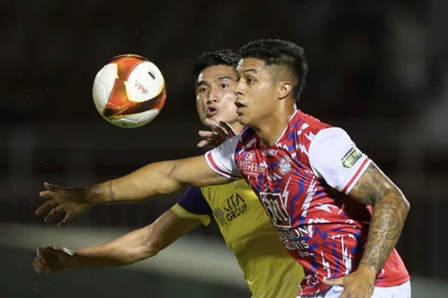 Cầu thủ V-League đang vào phom... lại phải nghỉ dài