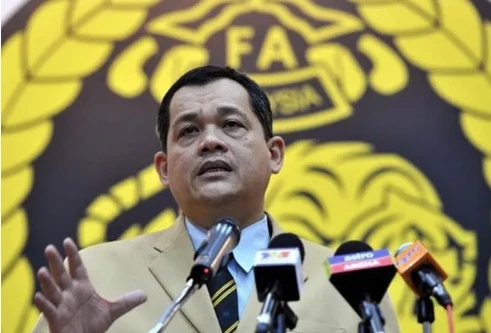 LĐBĐ Malaysia bị cáo buộc tham nhũng, chủ tịch bỏ túi 450 triệu/tháng