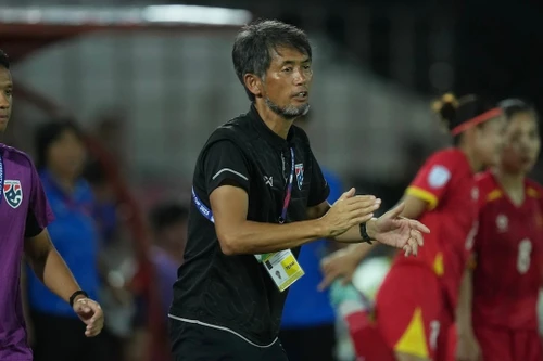 HLV Thái Lan thừa nhận "Việt Nam rất mạnh", hẹn tái đấu ở chung kết