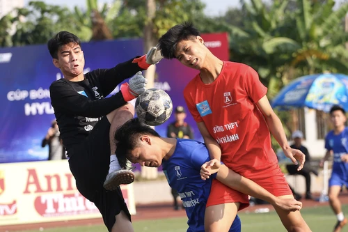 Hình ảnh loạt trận 14h30 ngày 14-12