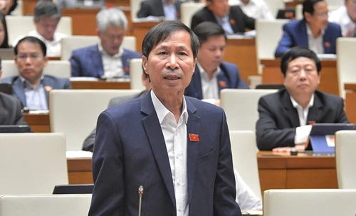 "Sách lớp 1 có "sạn", nhưng không đến mức chuyển cơ quan điều tra"