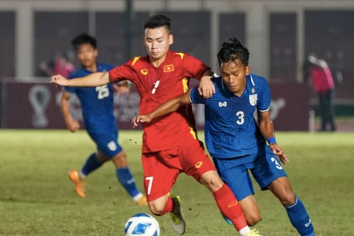 Tái đấu U19 Việt Nam, Thái Lan vội vã 'chỉnh' hàng thủ