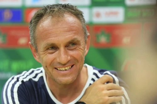 CLB Thanh Hóa chờ FIFA gỡ án phạt