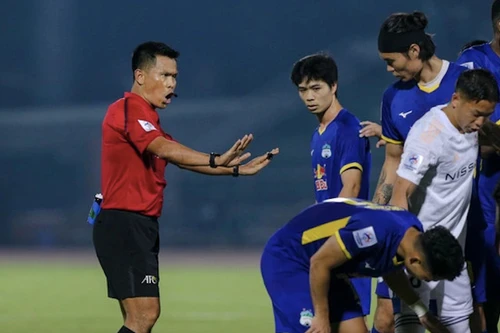 VFF mời trọng tài Thái Lan bắt V-League