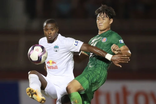 Đau đầu đưa V-League 2021 về đích đúng hẹn