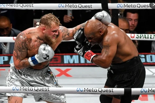 Vừa thua trận, Mike Tyson đã thách thức đối thủ mới
