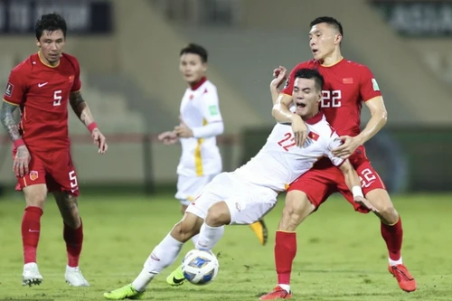 Tuyển Việt Nam rơi xuống đáy bảng, Trung Quốc nhen nhóm hy vọng
