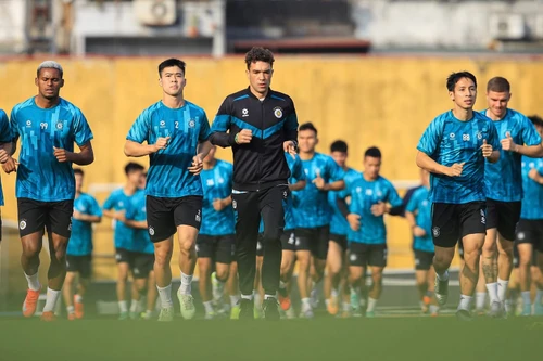 Hà Nội FC gặp khó khi tới "xông đất" Thiên Trường