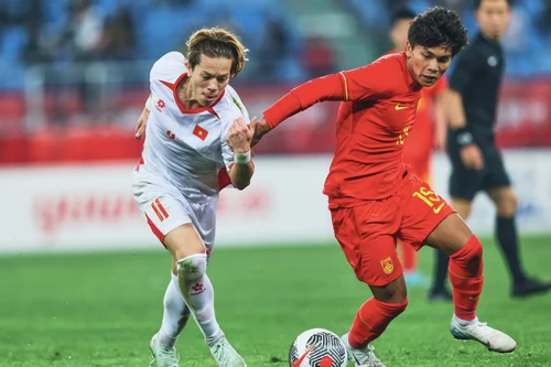 Ai dẫn U23 Việt Nam đấu Trung Quốc, Hàn Quốc, Uzbekistan?