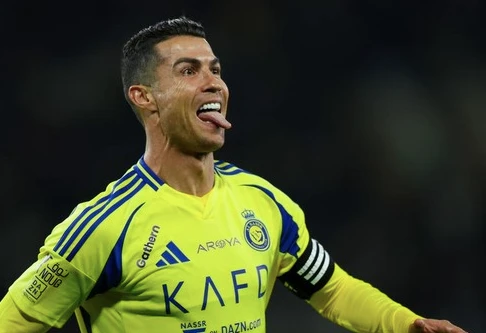 Ngã ngửa với cú lừa "Ronaldo đến Indonesia"