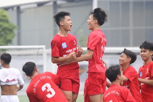 Khoảnh khắc ấn tượng, ngập tràn cảm xúc vòng tứ kết