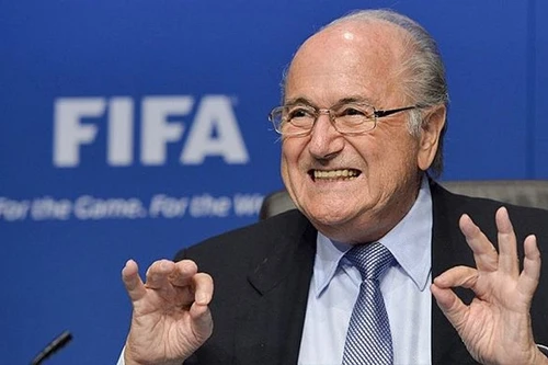 FIFA lần đầu tiên công bố mức lương của cựu Chủ tịch Blatter
