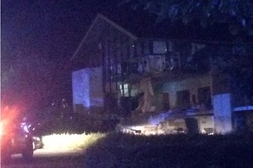 Nổ lớn rung chuyển trung tâm thể thao ở Bỉ