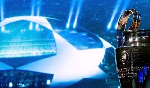 Premier League hưởng lợi lớn từ điều luật mới của UEFA