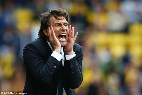 Conte thừa nhận mối lo ngại lớn nhất của Chelsea: Mua cầu thủ