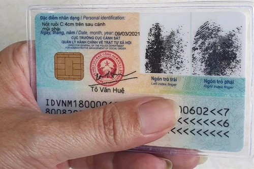 Sau khi phẫu thuật thẩm mỹ bắt buộc phải làm lại căn cước công dân?