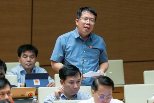 Đại biểu Quốc hội lý giải việc người thu nhập cao tranh mua nhà ở xã hội với người thu nhập thấp