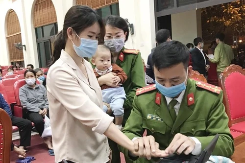 Sẽ cấp căn cước công dân cho trẻ sơ sinh khi đăng ký khai sinh?