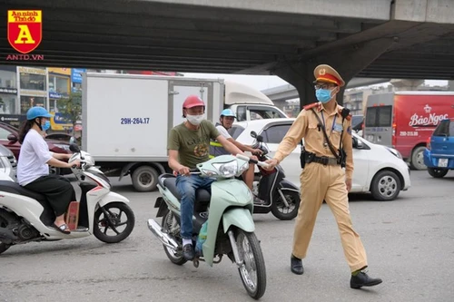 Sắp tăng mức phạt đối với hàng loạt hành vi vi phạm về giao thông đường bộ?