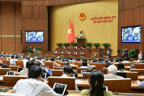 Bộ trưởng Bộ Nội vụ: Xem xét chuyển trên 7.000 viên chức thành công chức