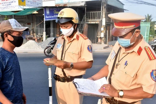 Từ 5-5, áp dụng quy định mới nhất về mức lãi chậm nộp phạt vi phạm giao thông