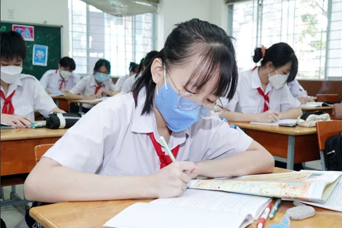 Sắp tới, trường chuyên không được tổ chức lớp không chuyên 