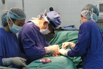 Mỗi người chỉ được chuyển giới 1 lần, được thay đổi thông tin giới tính trên thẻ căn cước?