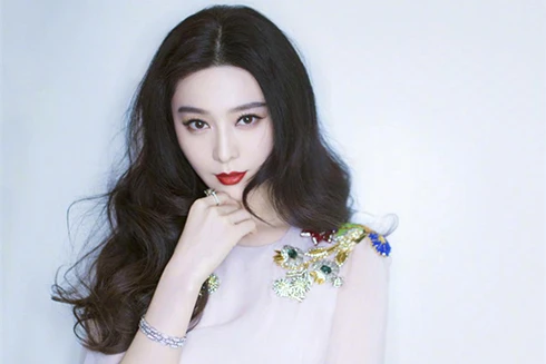 [ẢNH] Những tin đồn ảnh hưởng tới sự nghiệp của "nữ hoàng showbiz" Phạm Băng Băng