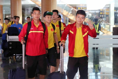 Chiều nay 27-11, ĐT Việt Nam về nước chờ đấu Indonesia