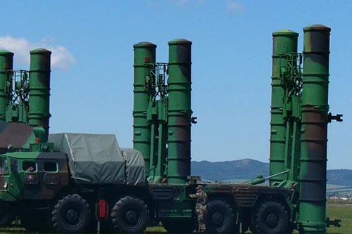 Nga "biếu không" 5 hệ thống phòng không S-300PS cho Kazakhstan