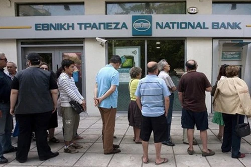 Các ngân hàng Hy Lạp sẽ mở lại sau 3 tuần đóng cửa