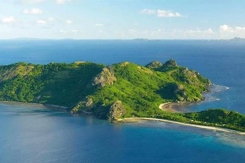 Đẹp hút hồn hòn đảo có nước trong xanh nhất thế giới