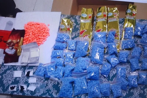 Clip: Đột nhập căn phòng bí mật có 'động bay lắc' trong Bệnh viện Tâm thần