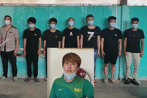 Phát hiện 7 người Trung Quốc trong thùng xe tải nhập cảnh trái phép 