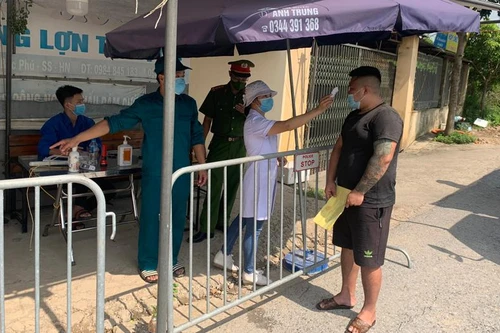 Các chốt nỗ lực kiểm soát phân vùng hạn chế sự lây chéo dịch Covid-19