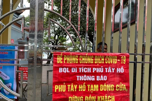  Những hình ảnh phòng chống dịch Covid-19 tại quận Tây Hồ