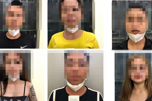 Phát hiện nhóm đối tượng dương tính với ma tuý trong quán karaoke 