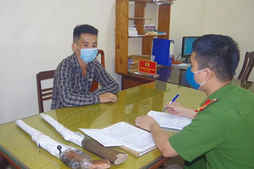 Triệt phá nhóm đối tượng chế tạo súng trái phép