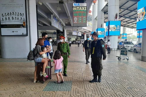 Căng mình các biện pháp đảm bảo phòng chống covid -19 tại sân bay Nội Bài 