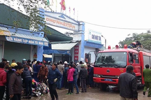 Phòng ngừa cháy chợ và trung tâm thương mại dịp áp Tết nguyên đán như thế nào? 