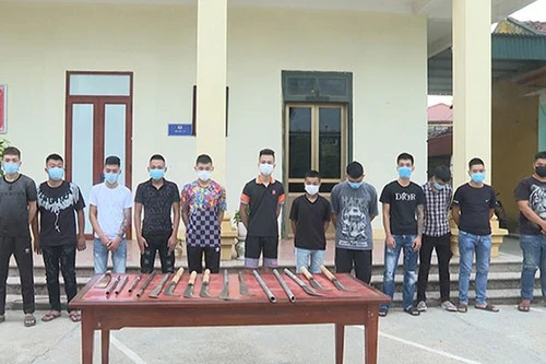 Xử lý nhóm đối tượng mang dao quắm, tuýp sắt giải quyết mâu thuẫn 
