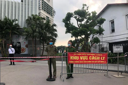 Lập ngay chốt bảo vệ khu cách ly Covid-19 tại toà nhà 51 Xuân Diệu, quận Tây Hồ