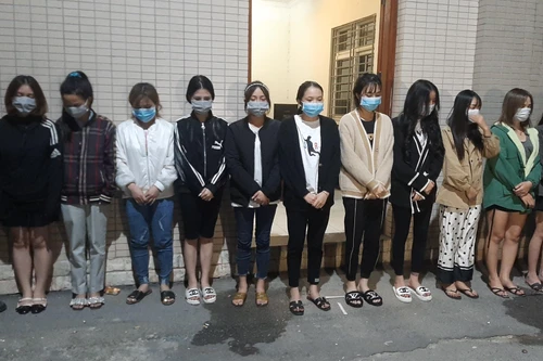 Clip: Thủ đoạn tinh vi của nhóm bay lắc trong đêm ở huyện Đông Anh