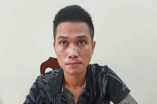 Đối tượng truy nã nguy hiểm cả gan mò qua chốt kiểm dịch...