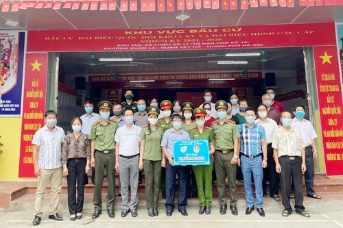  Hội phụ nữ Cụm thi đua số 8, Công an thành phố Hà Nội sẵn sàng cho ngày bầu cử